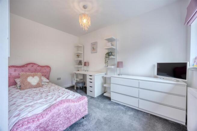 12_WOODSIDE_AVE_LENZIE_020.JPEG