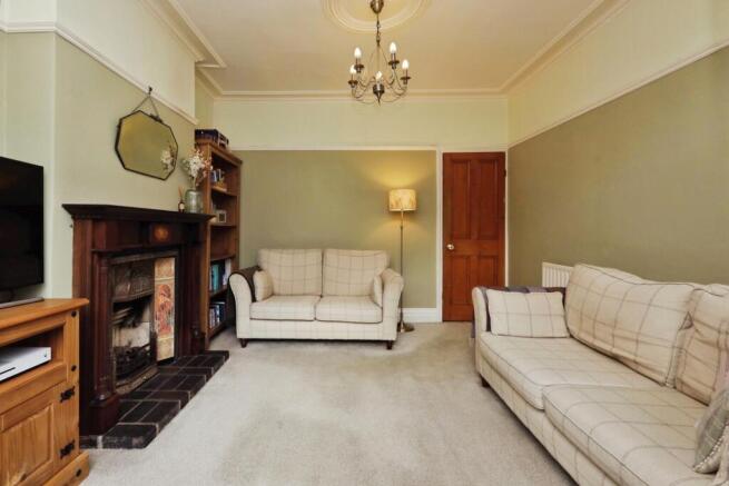 3 bed Terraced for sale Image 4