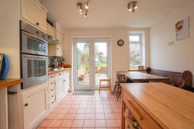 Kitchen / Breakfast