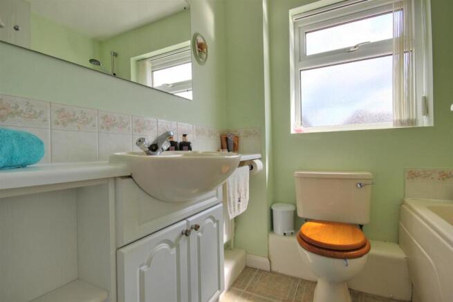 3 bed Detached for sale Image 9