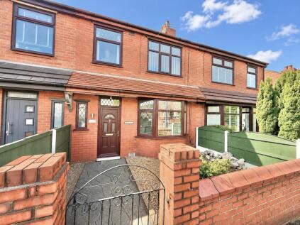 Hyde Road, Denton