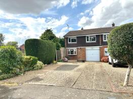 5, Howard Agne Close, Bovingdon, Hemel Hempstead HP3 0EQ