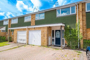 14, Kennet Close, Farnborough GU14 9NN