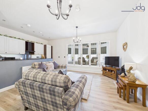 Open Plan Living / Kitchen