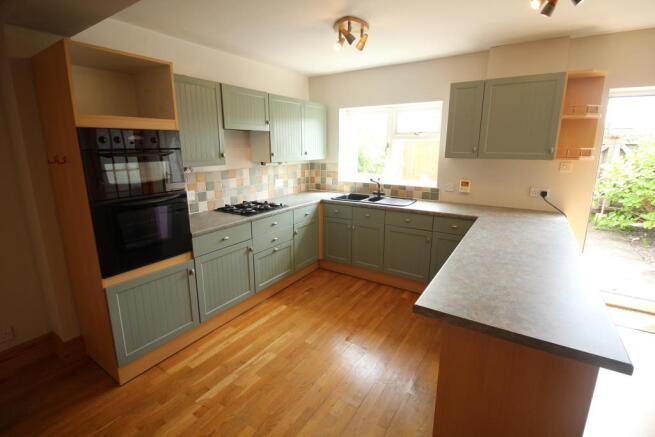kitchen1.JPG
