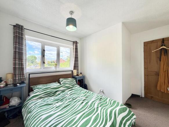 3 bed Semi-Detached for sale Image 10