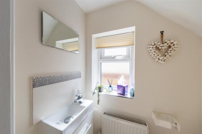 Chester Road, Helsby Nr. Frodsham photo 4