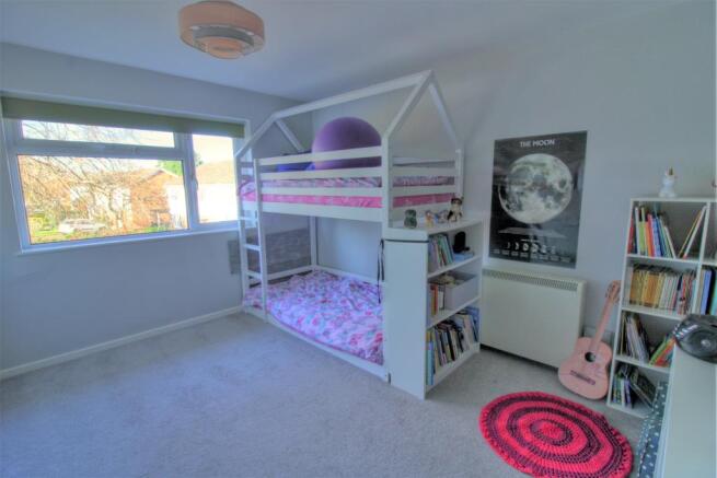 BEDROOM 2