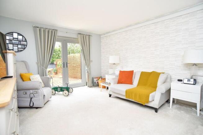 5 bed Detached for sale Image 5