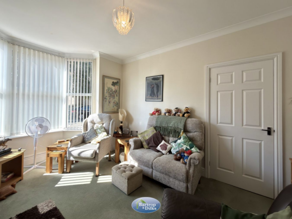 2 bed Detached for sale Image 5