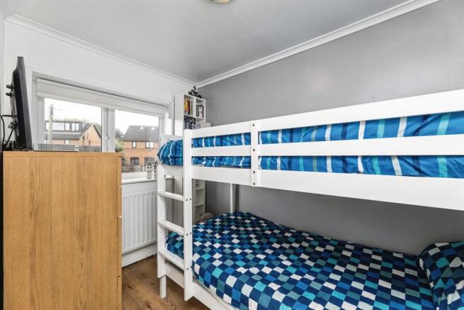 3 bed Semi-Detached for sale Image 10