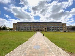 Penthouse 6, Card House, Bingley Road, Bradford BD9 6FF