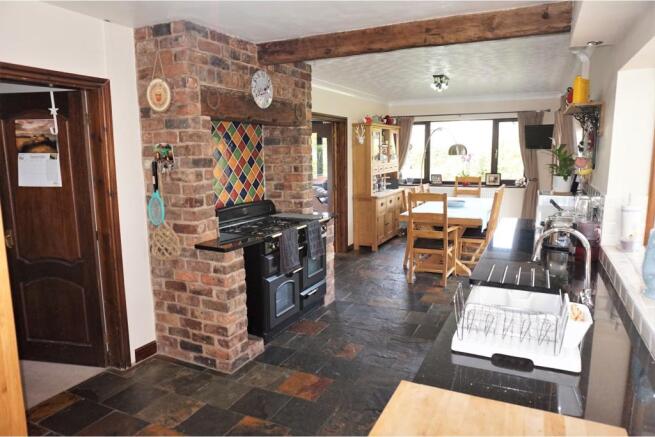 Kitchen / Diner