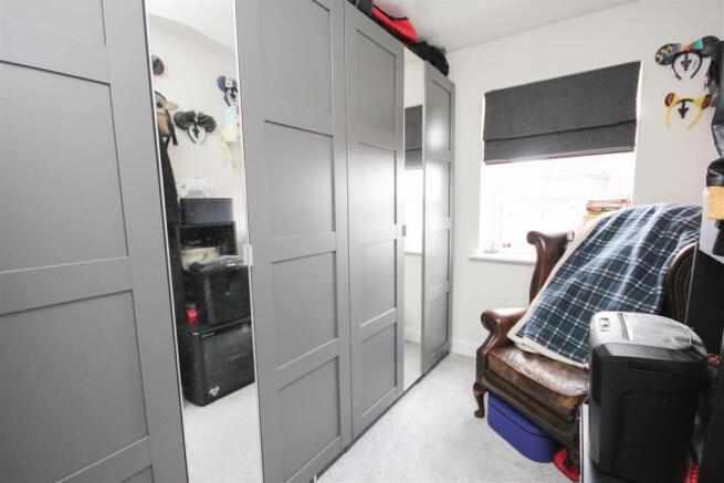bed 3.JPG