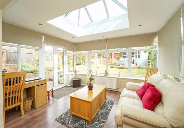Garden Room 