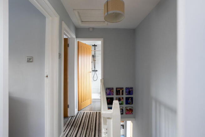 3 bed Semi-Detached for sale Image 11