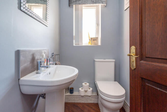 downstairs wc