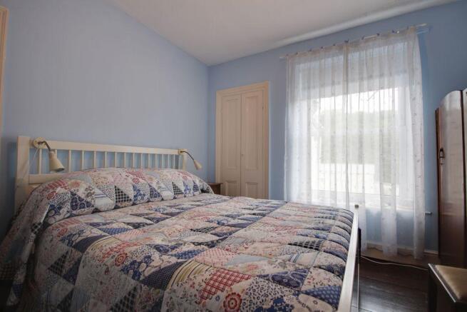 Bedroom 2 (Double)