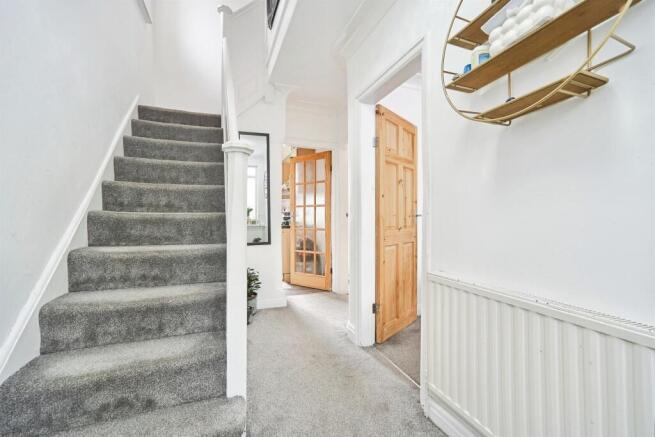 3 bed Semi-Detached for sale Image 5