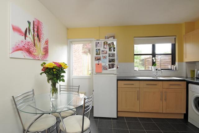 Kitchen / Breakfast Area