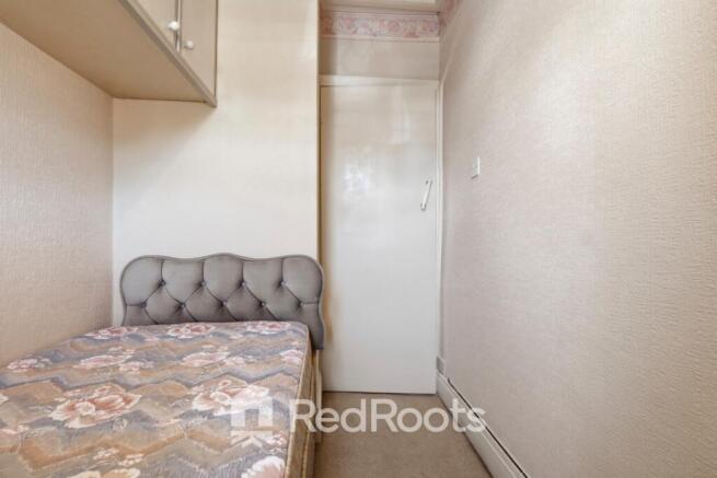 3 bed Semi-Detached for sale Image 9