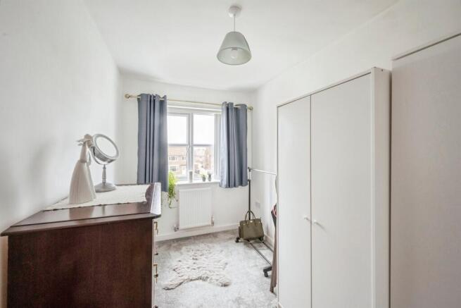 2 bed Apartment for sale Image 11