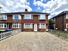 11a, Cheshire Gardens, Chessington KT9 2PR