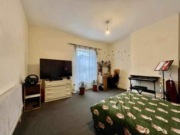 2 bed Terraced for sale Image 7