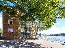 15, 117 Lock Keepers Heights, Brunswick Quay, London SE16 7PW