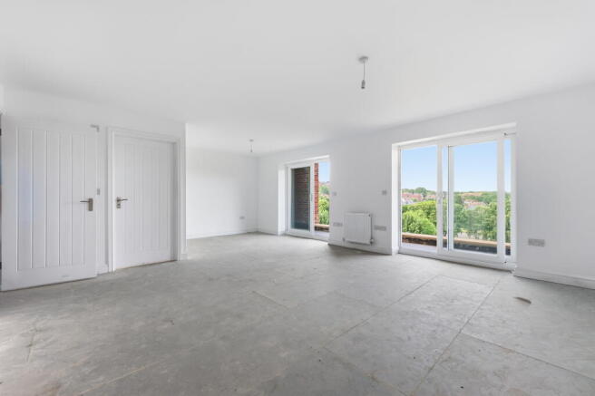 4 bed Detached for sale Image 5