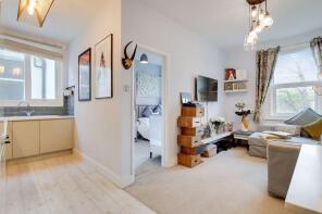 65b, Robinson Road, Tooting, London SW17 9DL