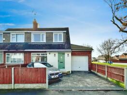 15, Romsey Drive, Cheadle Hulme, Cheadle SK8 7QB