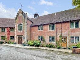 8, Waldron Court, Church Street, Warminster BA12 7DJ
