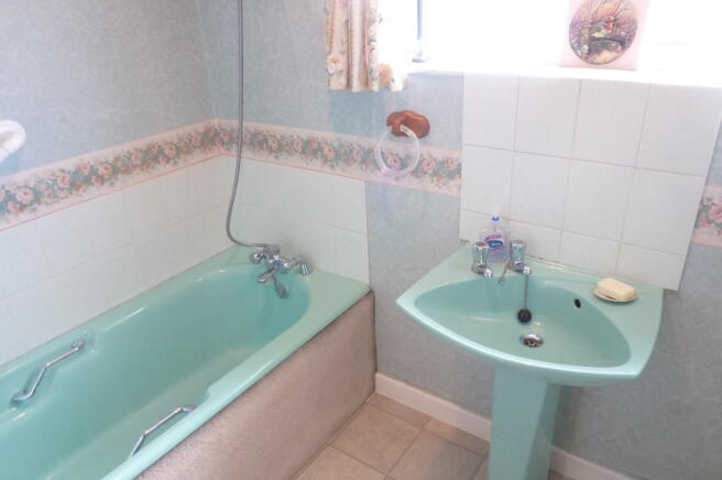 Photo 9