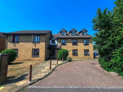 Spreighton Road, West Molesey, KT8