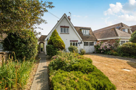 Oakfield Avenue, Chichester, PO20