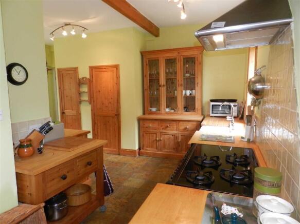 Photo 8