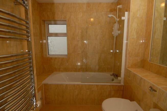 Family bathroom.