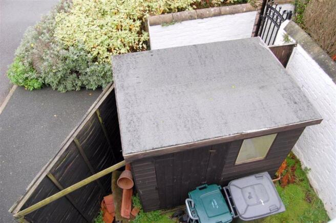 SHARED REAR YARD