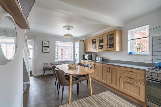 3 bed Detached for sale Image 7