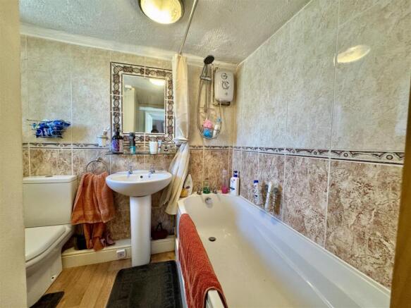 2 bed End of Terrace for sale Image 6