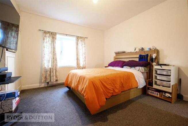 3 bed Semi-Detached for sale Image 11