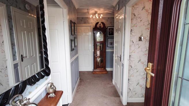 3 bed Detached Bungalow for sale Image 10