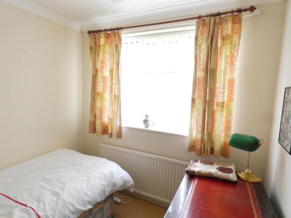 BEDROOM 3/STUDY