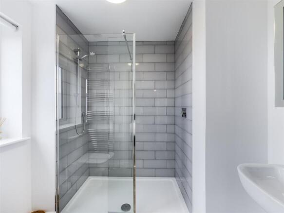 Ensuite 2
