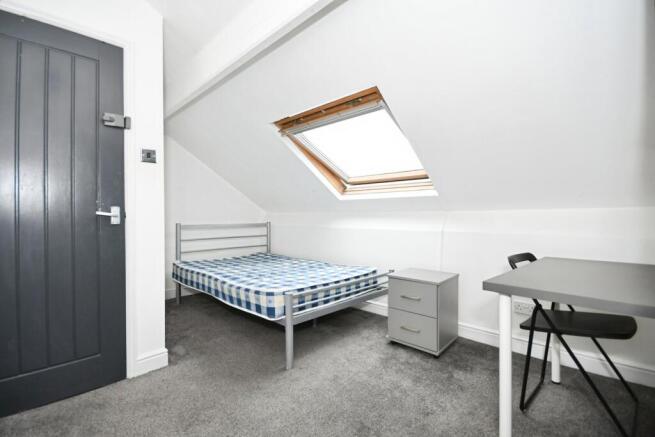 6 bed Terraced for sale Image 7
