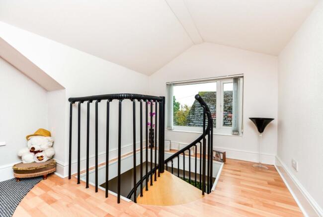Stairwell/Landing
