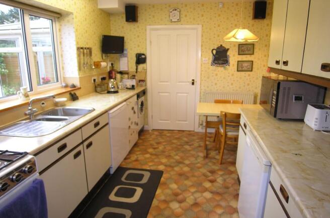 KITCHEN VIEW 2