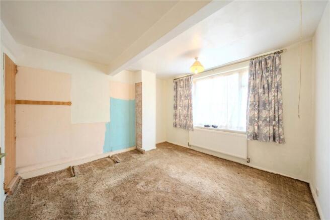 3 bed Semi-Detached for sale Image 12