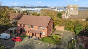 45, Cooper Close, Greenhithe DA9 9PP